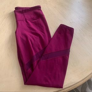 Old Navy Maroon Pink Mesh leggings. Good condition. Size Medium.